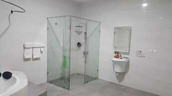 The Winford Boutique Hotel Airport