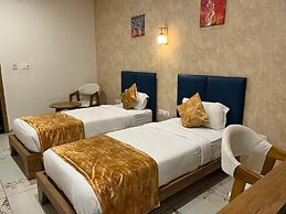 CLICK HOTEL TULSI