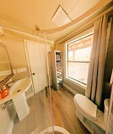 4 Son's Rio Cibolo - Birdhouse Cabin