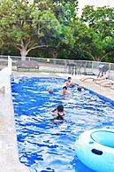 4 Son's Rio Cibolo - Birdhouse Cabin