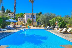 Villa Lianolia in Pelekito Corfu