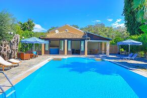 Villa Lianolia in Pelekito Corfu