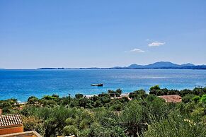 Casa do Tina in Mparmpati