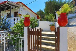 Faros Dio Gaios Studio sea Views Private Sun-loungers