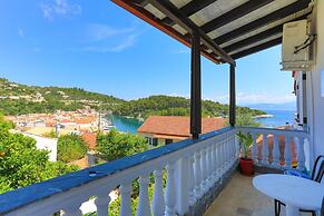 Faros Dio Gaios Studio sea Views Private Sun-loungers