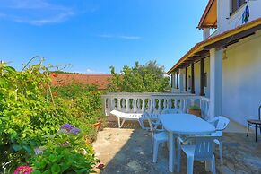 Faros Exi in Gaios With 1 Bedrooms and 1 Bathrooms