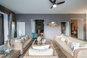 Koki Bonheur by muse villas