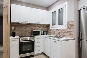 Gorgeous 1BR Apartment in Kolonaki