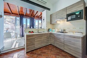 Stella Del Lago Pied Dans L'eau