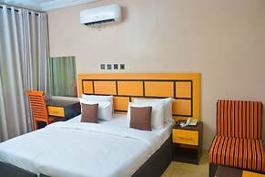 HALATRIA HOTEL & TOWERS