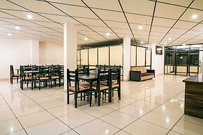 Treebo Paras Raj Near City Palace