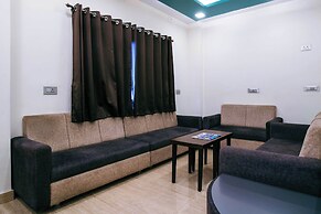 Treebo Paras Raj Near City Palace