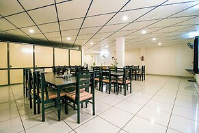 Treebo Paras Raj Near City Palace