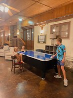 5 Son's Rio Cibolo - Birdhouse Cabin