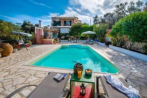 Villa Yiotta in Paxi