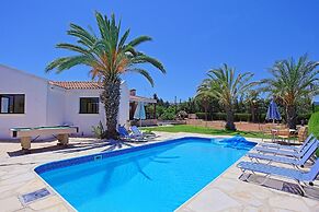 Villa Maria Latchi in Latchi