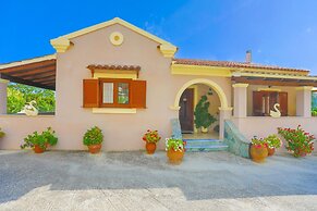 Villa Limoncello in Agrafi