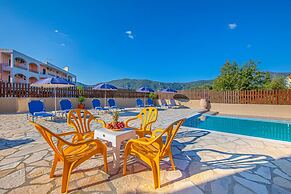 Villa Kristefi in Kato Korakiana