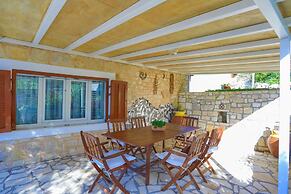 Villa Isavros in Paxi