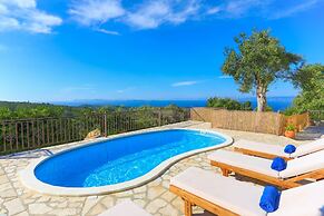 Villa Isavros in Paxi