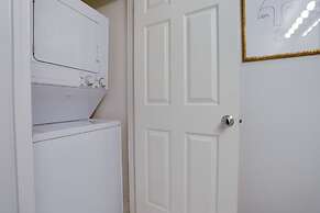 Spectacular 1 BR Condo at Ballston