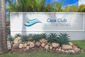 Modern Apt With free parking and AC 3brs