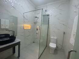Hopeland Hotels