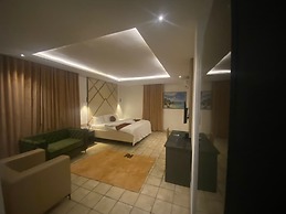 Hopeland Hotels