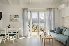 Apollonides Seafront Villa 2 “Melete”