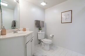 Steps to Metro Apartments in Arlington