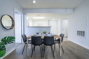 Steps to Metro Apartments in Arlington