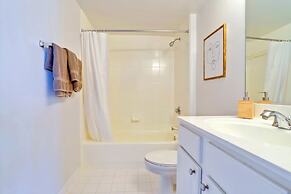 Steps to Metro Apartments in Arlington