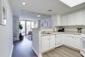 Steps to Metro Apartments in Arlington