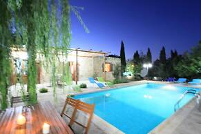 Simeon Estate in Drouseia