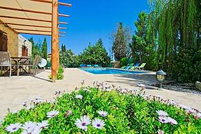 Simeon Estate in Drouseia