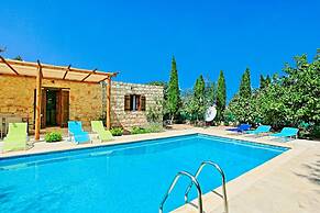 Simeon Estate in Drouseia