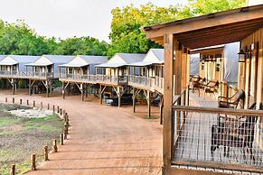 9 Son's Rio Cibolo - Birdhouse Cabin