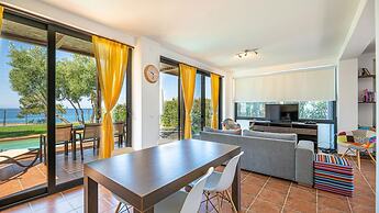 Kalma Villa Ena in Moudania