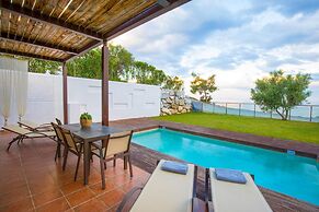 Kalma Villa Ena in Moudania