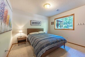 Green Mountain Escape 30 Day Minimum 3 Bedroom Home by Redawning