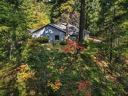 Green Mountain Escape 30 Day Minimum 3 Bedroom Home by Redawning