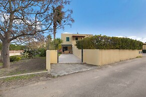 2688 Villetta di Marianna by Barbarhouse