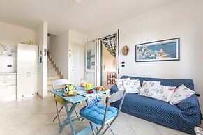 2688 Villetta di Marianna by Barbarhouse