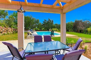 Villa Aphrodite in Poulades