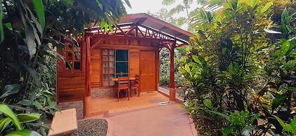 Jardín entre Montañas