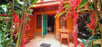 Jardín entre Montañas