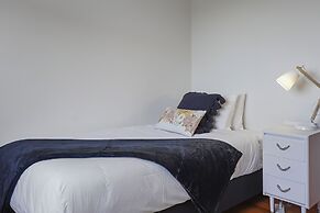 Dazzling Mairangi Bay Retreat Sea Views