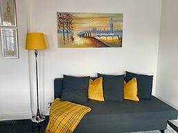 Beautiful Quality Apartment in Camden