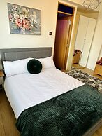 Beautiful Quality Apartment in Camden