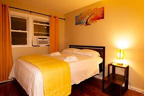 Cheerful & Beautiful 3-Bedroom Ranch